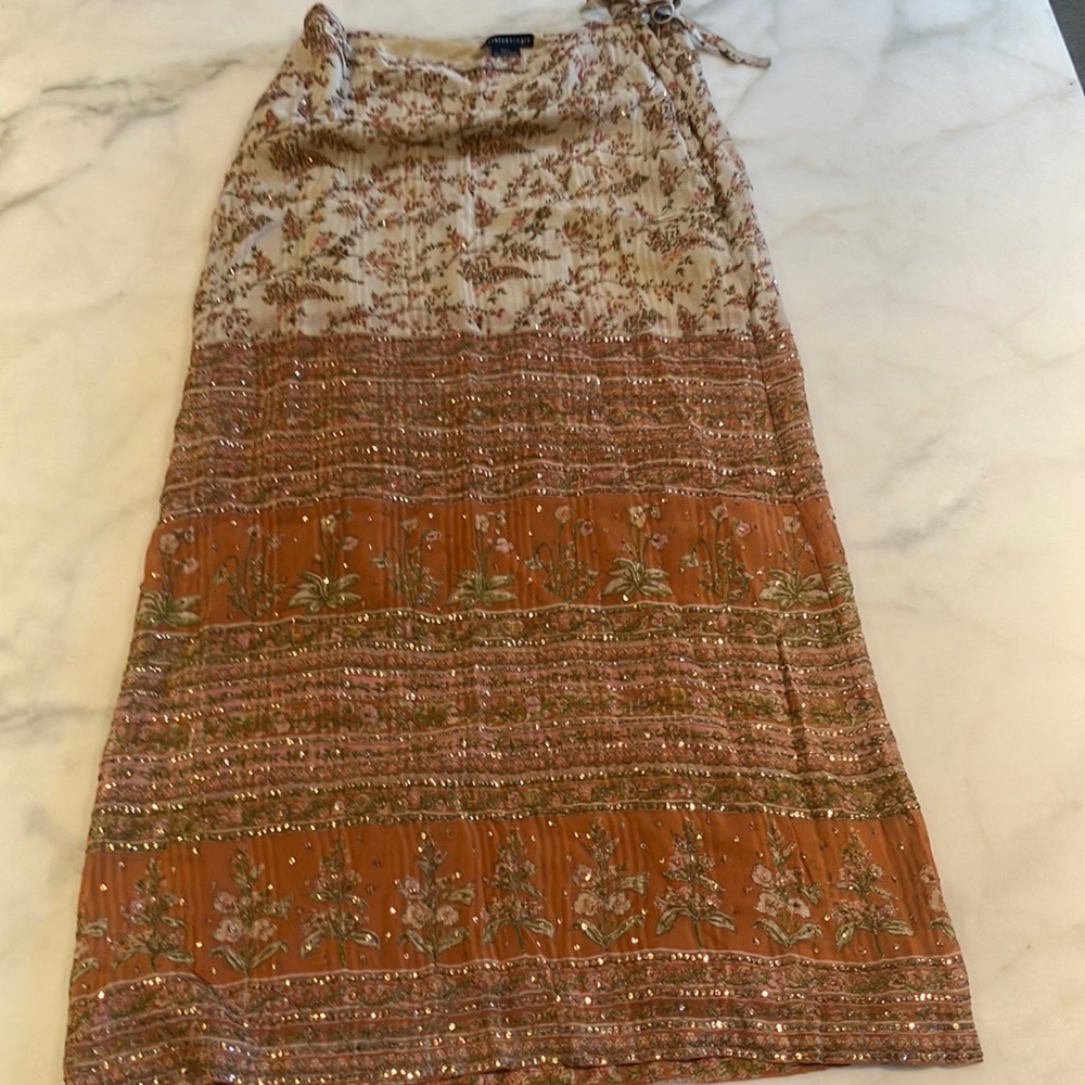 Long Printed Skirt With Sequins
